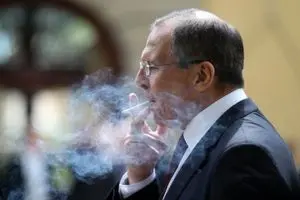 سخنگوی وزارت خارجه کشورمان در جدال لاوروف و ظریف درباره مکانیسم ماشه، روایت مذاکره کنندگان ایرانی را درست دانست