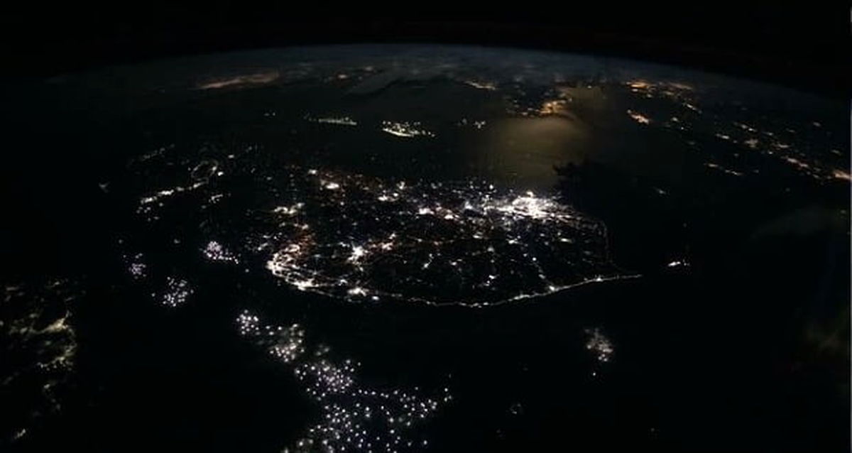 شب بخیر از فضا!/تصاویر خیره کننده لندن و پاریس و رم از ایستگاه فضایی/ ویدئو