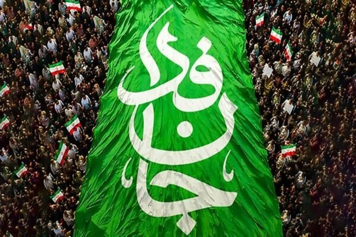 زنان اسلحه به دست در رزمایش جانفدایان/ عکس