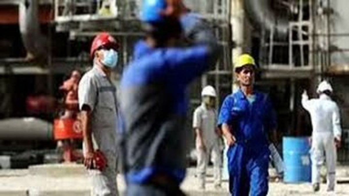 حقوق عمانی ها ۴۶ برابر و قزاق ها ۹ برابر ایران؛ دست های بی مزد