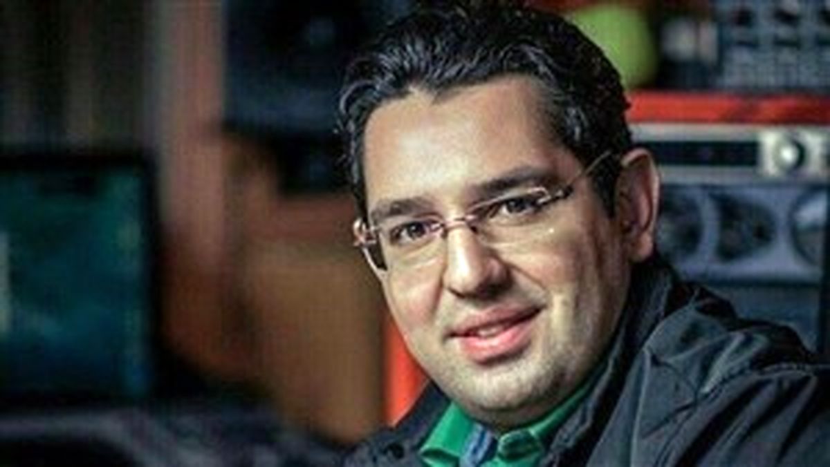 احمدی گزارشگر دربی شد