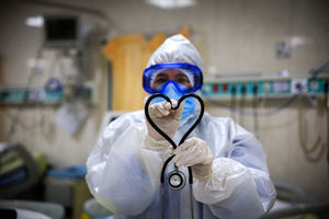 دغدغه‌های مدافعین سلامت مردم/ پرستاران بار سنگینی از نظام سلامت را بر روی دوش می‌کشند