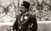 سفر در زمان؛ «ظل السلطان پسر مستبد ناصرالدین شاه در کنار فرزندش»؛ سال 1280