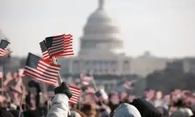 فشار تورم و هزینه‌های زندگی بر آمریکایی‌ها تشدید شده است
