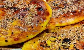 دستور پخت نان فطیر کشمشی