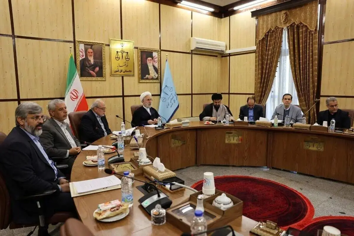 جبران خسارت حوادث اخیر بر اساس قانون باید از حامیان «فتنه سلطنت» مطالبه شود


