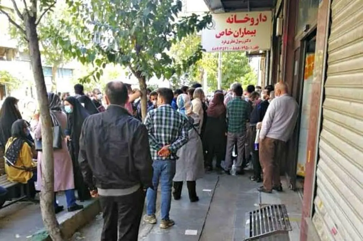 از ۲۶۷ همت بدهی تا خطر کمبود دارو؛ چه بر سر بازار می‌آید؟ | پشت پرده کمبود دارو