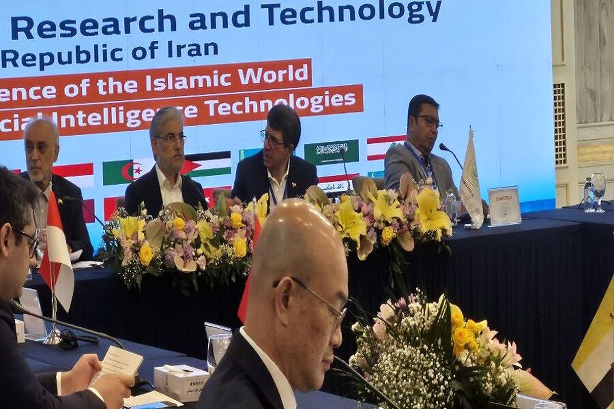  تعلل در هوش مصنوعی و کوانتوم، کشورها را به بردگان مدرن برای دیگران تبدیل می‌کند/ نباید بگذاریم که به چنین آینده ای دچار شویم 