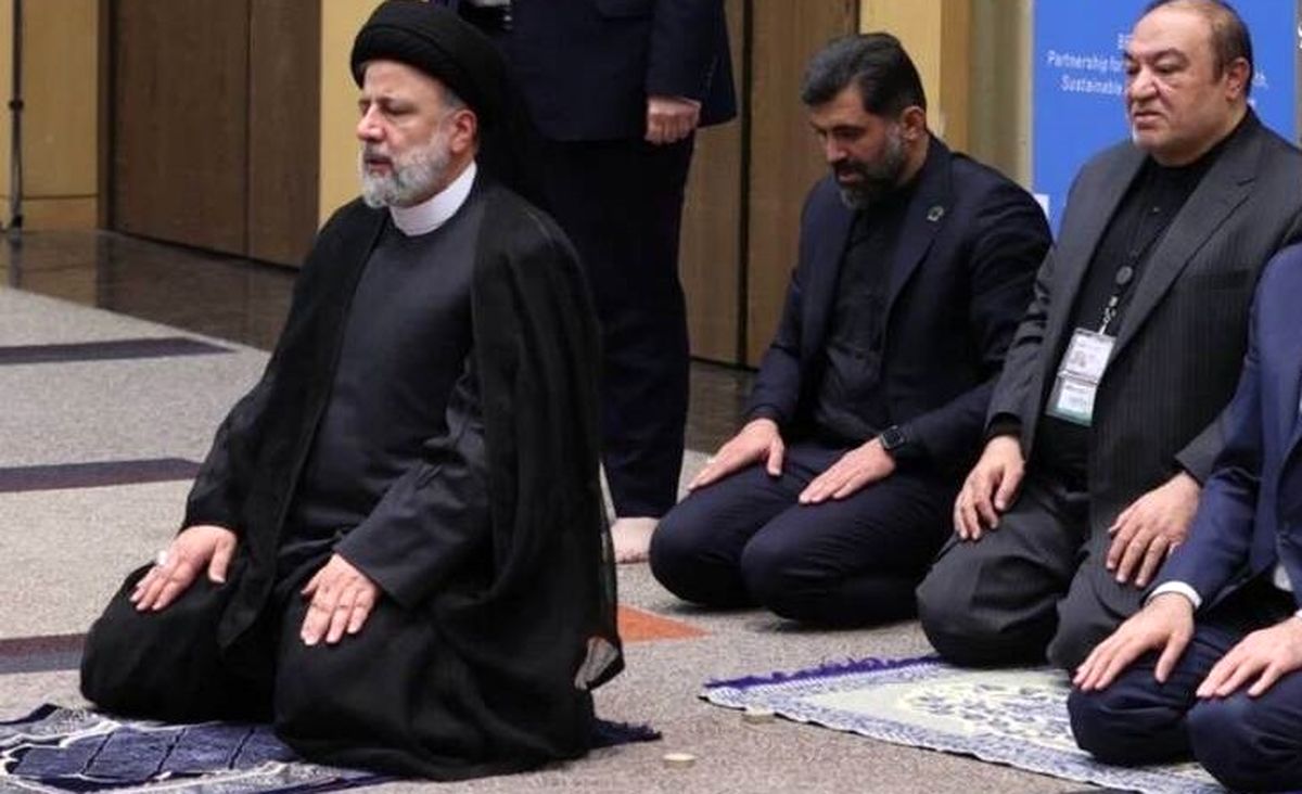 جریانسازی متفاوت نماز رییسی در بریکس/ ویدئو