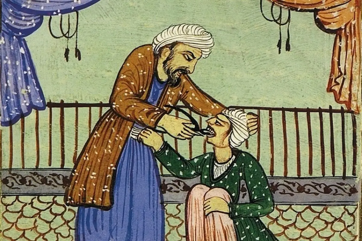 دندان‌کشی و دندان‌پزشکی در تاریخ ایران؛ از دلاک‌ها تا دستور رضاشاه
