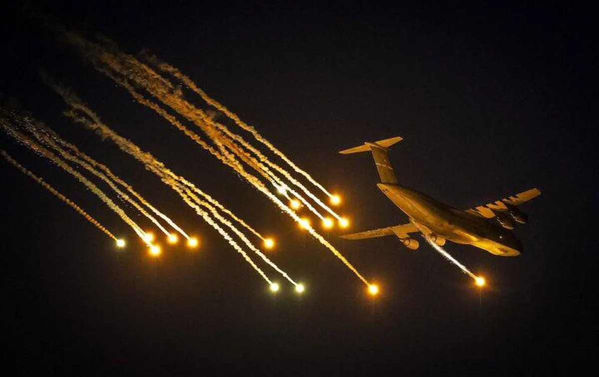 فلر چیست؟  |  راز جرقه‌های جنگی مرموز در آسمان