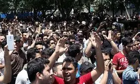 معمای اصل ۲۷؛ اجرای اصل مغفول قانون اساسی به کجا رسید؟