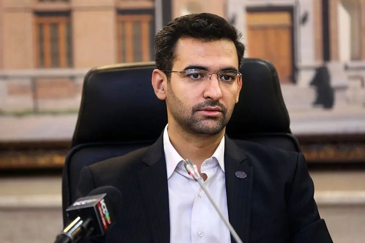 واکنش تامل‌برانگیز آذری جهرمی به کودتا در روسیه

