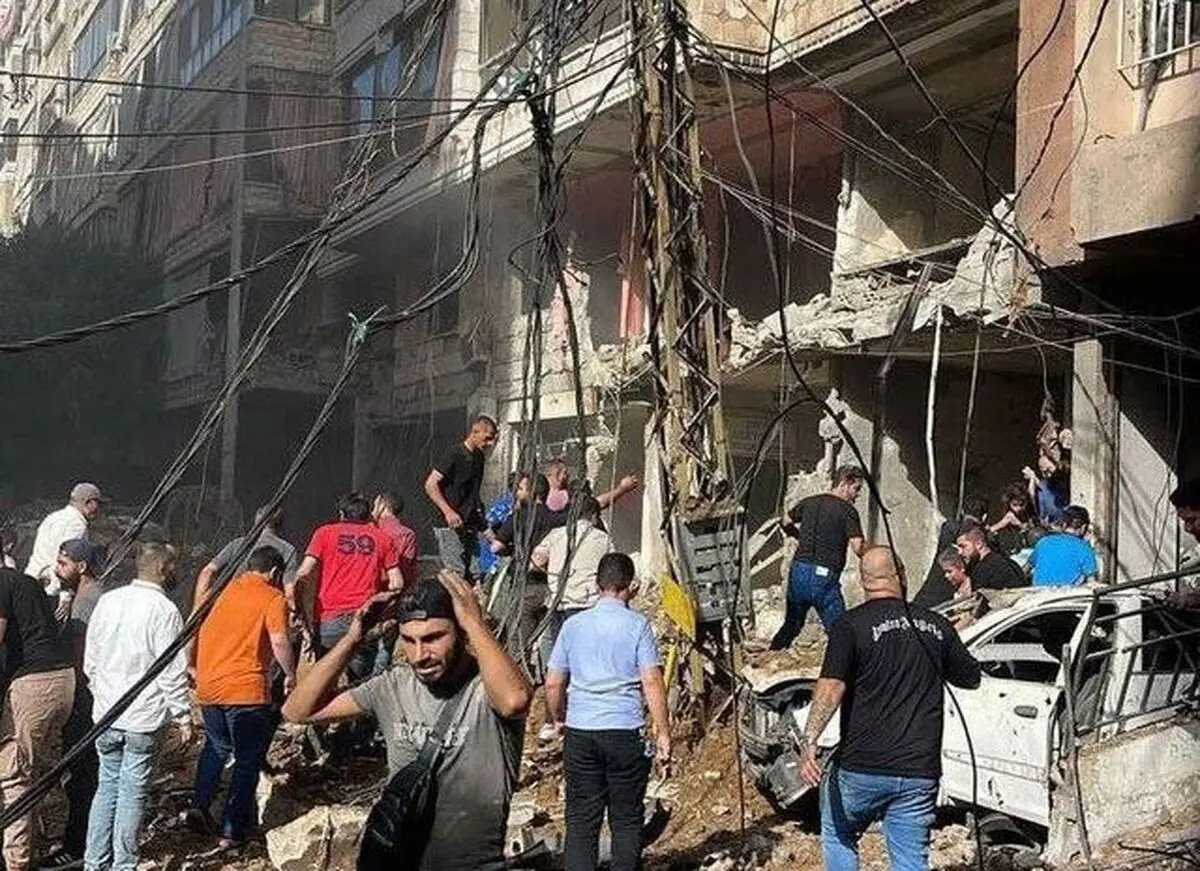 حمله هوایی اسرائیل به ساختمانی در ضاحیه جنوبی بیروت/  شهادت ۱۳ نفر و مجروح شدن ۶۶ نفر/ کارشناس صدا و سیما: نفر دوم حزب الله لبنان ترور شد/ ویدئو

