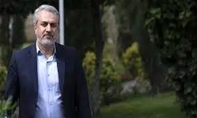 از طرف دولت هیچ مانعی برای واردات خودرو وجود ندارد/ ویدئو