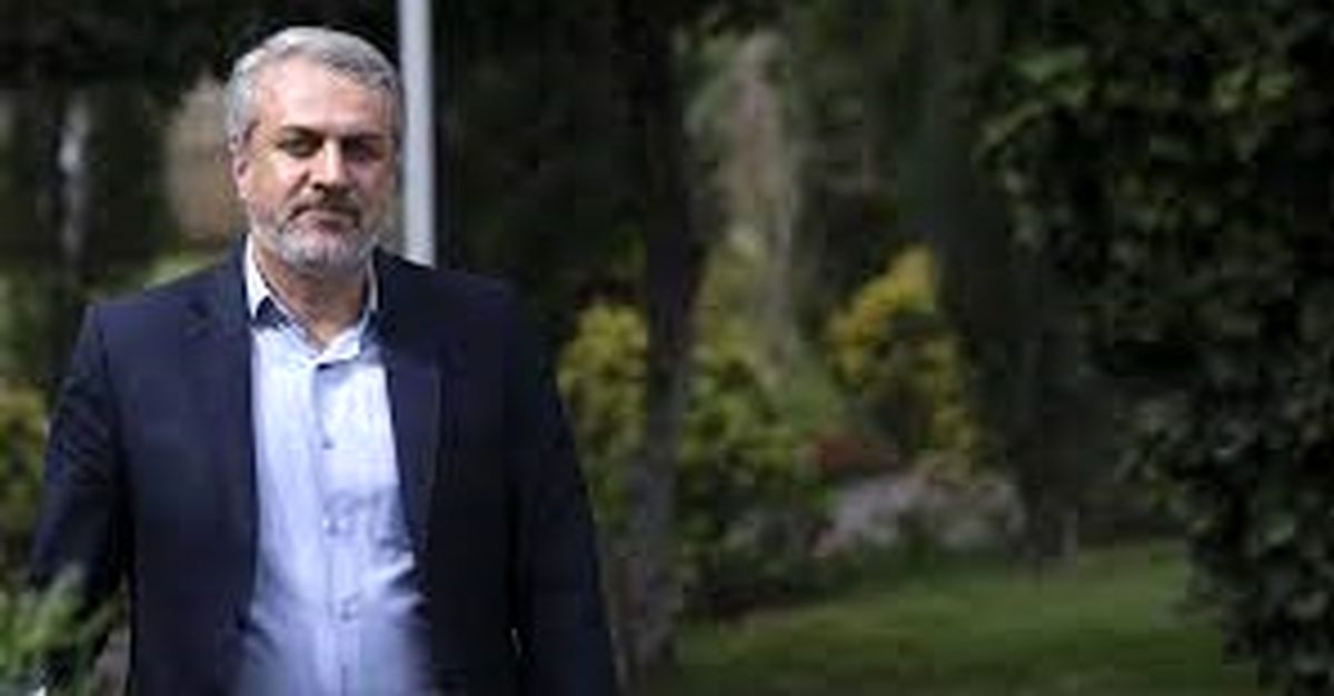 از طرف دولت هیچ مانعی برای واردات خودرو وجود ندارد/ ویدئو