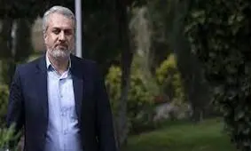 از طرف دولت هیچ مانعی برای واردات خودرو وجود ندارد/ ویدئو