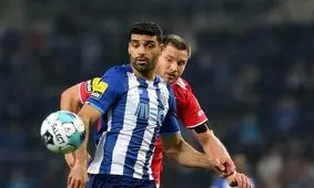 با شناسنامه خودم در لیگ برتر بازی می‌کنم