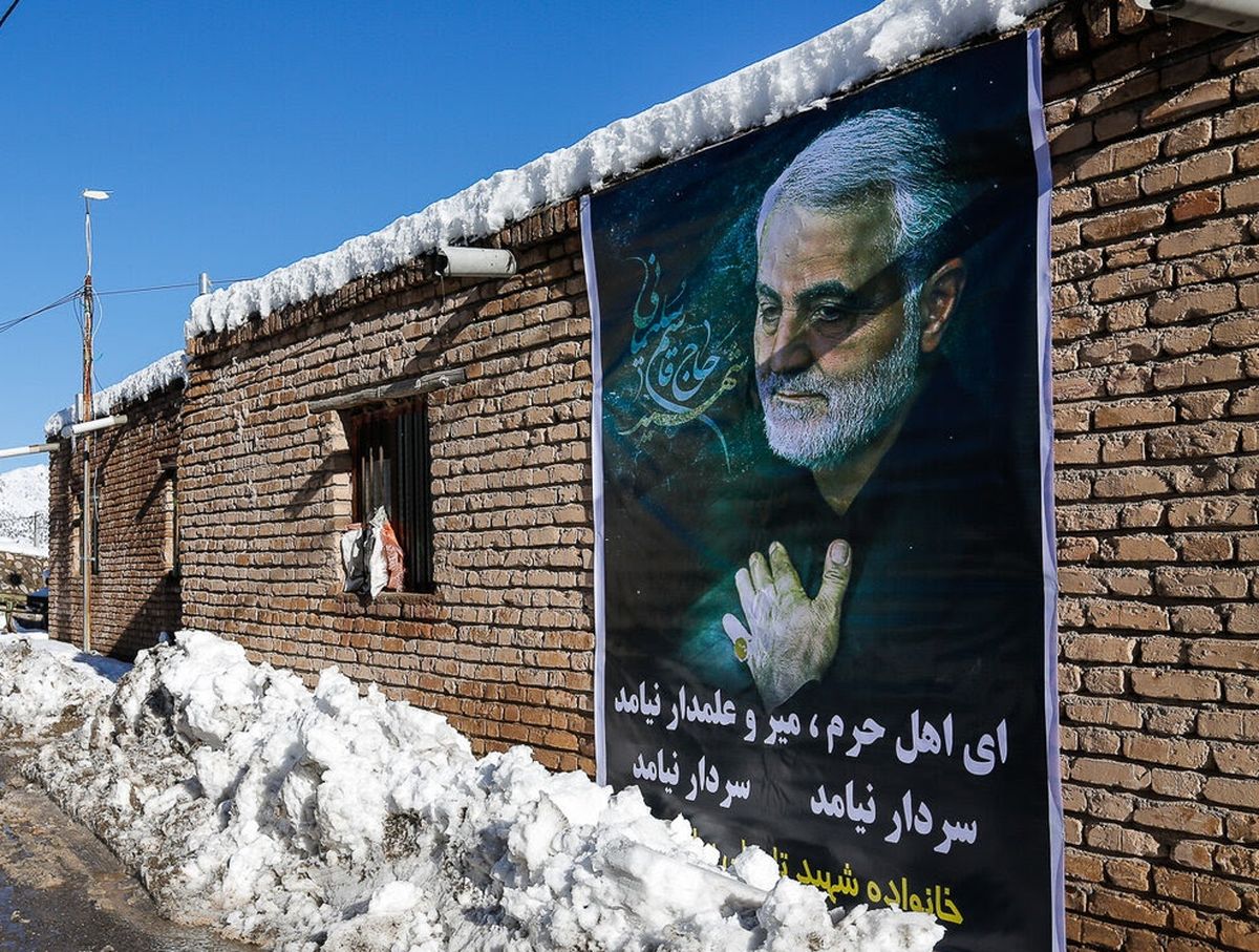 سردار بزرگ ایران در کوچهپسکوچههای قناتمَلِک