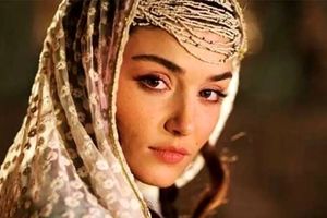 استایل خاص هانده ارچل در عروسی زین قطامی و سلیو صعب