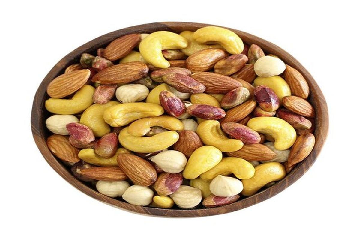 زیادهروی در مصرف آجیل موجب افزایش وزن میشود