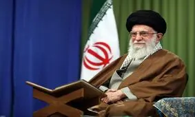 حضور حضرت آیت الله خامنه‌ای در محفل انس با قرآن

