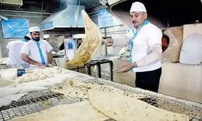 درگیری مردم با نانوایان به دلیل قطعی کارت‌خوان نانوایی‌ها