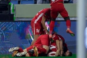 قهرمانی شباب الاهلی امارات با درخشش سردار آزمون

