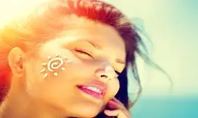 2 راهکار برای درخشش پوست در فصل تابستان