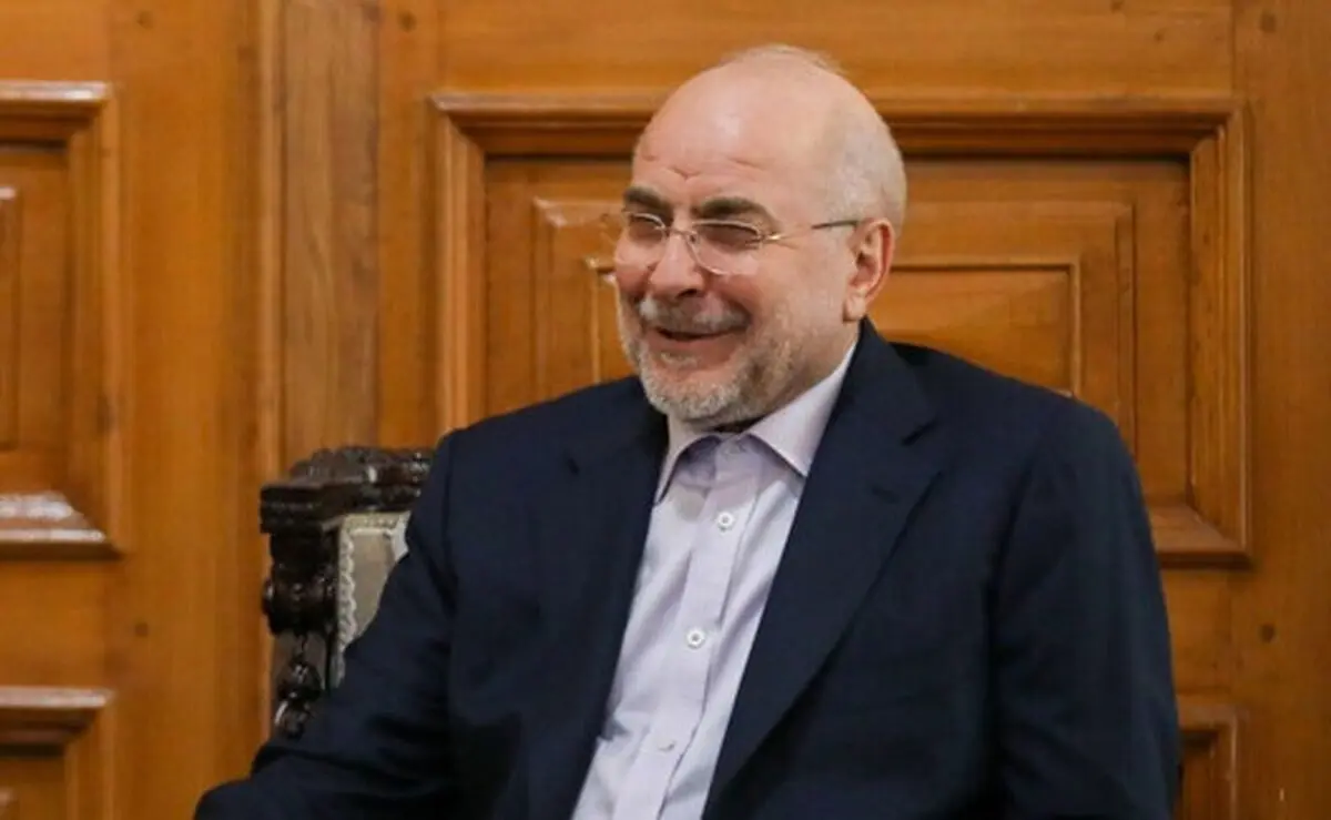 قالیباف وارد مسقط شد

