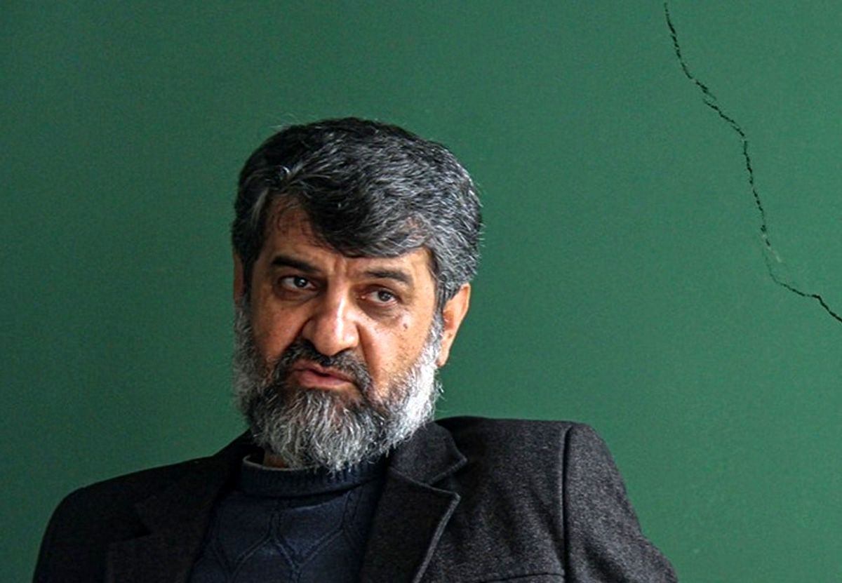 معلوم نیست از قوطی کدام عطاری، اتحاد اصلاحطلبان و پهلوی بیرون آمده است؟!