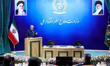 پزشکیان: نارضایتی مردم از کیفیت خدمات اداری، پذیرفتنی نیست/ اصلاح را باید از خود شروع کنیم