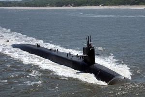 زیردریایی اتمی آمریکا به خاورمیانه اعزام شد

