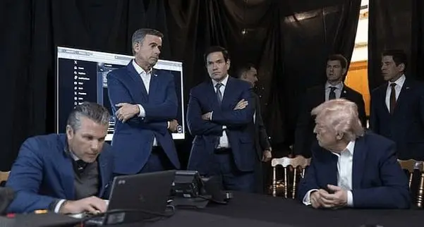  ترامپ: مذاکرات به‌طور منظم و سازنده در حال پیشرفت است/ ترامپ: نمی‌توانم درباره توافق صحبت کنم؛ من معامله بد انجام نمی‌دهم/ ممکن است پاکستان فردا چهاربندی را که بر سر آن‌ها توافق حاصل شده، اعلام کند/ اختلاف ایران و آمریکا در پیش‌نویس توافق بر سر چیست؟
