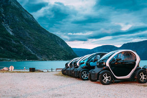 نروژ چگونه به ابرقدرت خودروهای برقی تبدیل شد؟