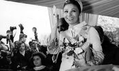 فرح پهلوی در نوجوانی