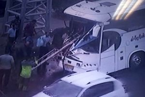 تصادف دو اتوبوس در اتوبان سعیدی تهران/ 12 نفر مصدوم شدند