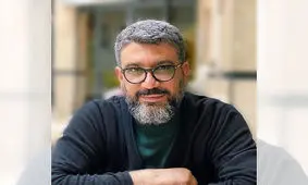 تیپ و ظاهر باورنکردنی رضا رشیدپور در ۲۰ سال پیش/ ویدئو