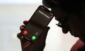 کلاهبرداری عجیب تلفنی: با یک «سلام» ساده صدای شما کپی می‌شود!