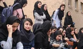 دانشجویانی که در دانشگاه «گیر» می‌کنند؛ دانشگاه‌هایی با طولانی‌ترین مسیر فارغ‌التحصیلی