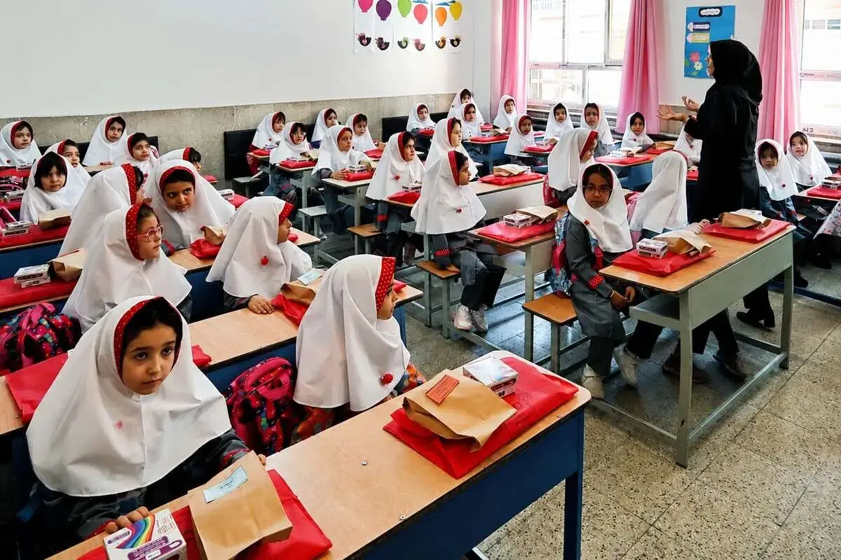بازگشایی مدارس چقدر از حقوق کارگران را می‌بلعد؟