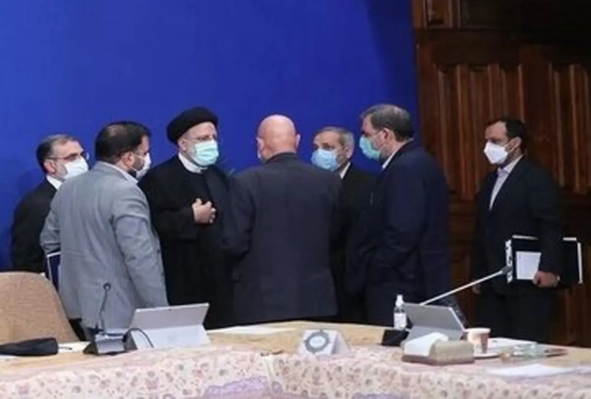رفتارهای دولت سیزدهم در حوزه اقتصاد با ادعاهایش کاملا متناقض است