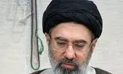سیدمجتبی خامنه‌ای، فرزند رهبر انقلاب در ۱۲ سالگی در کنار پدر؛ دهه ۶۰