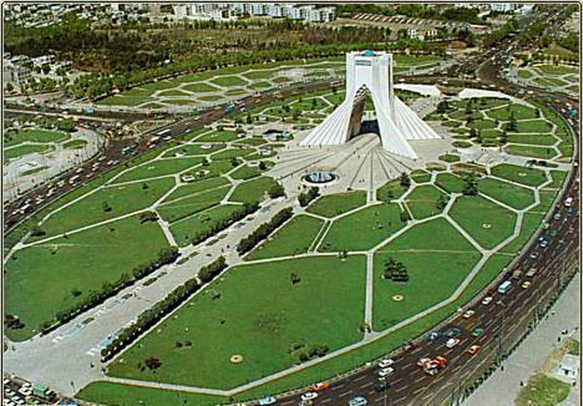خرید خانه در خیابان آزادی چقدر پول میخواهد؟