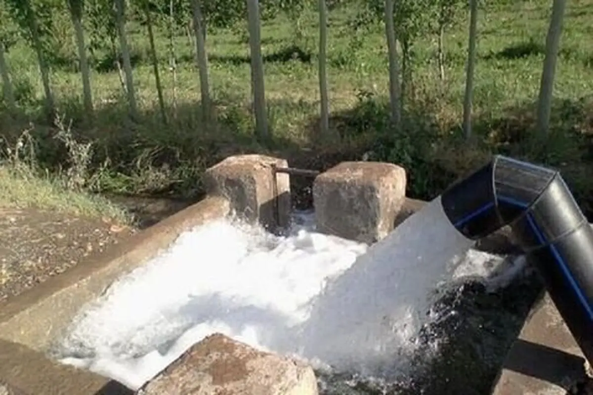آب های زیرزمینی به صورت حجمی تحویل بهره برداران کشاورزی رفسنجان می شود
