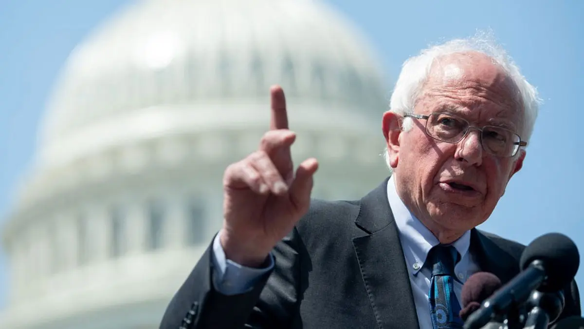 برنی سندرز: ترامپ در باتلاق جنگ گرفتار شده است
