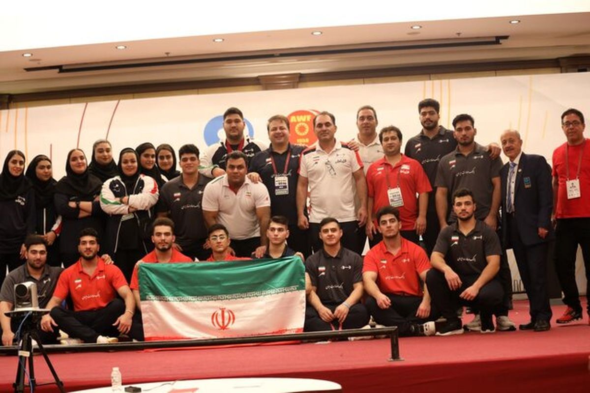قهرمانی تیم ملی وزنهبرداری پسران ایران در جوانان آسیا/ دختران چهارم شدند