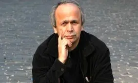 تصاویری از خاکسپاری ابراهیم نبوی در جمع چند نفره خانواده و دوستان
