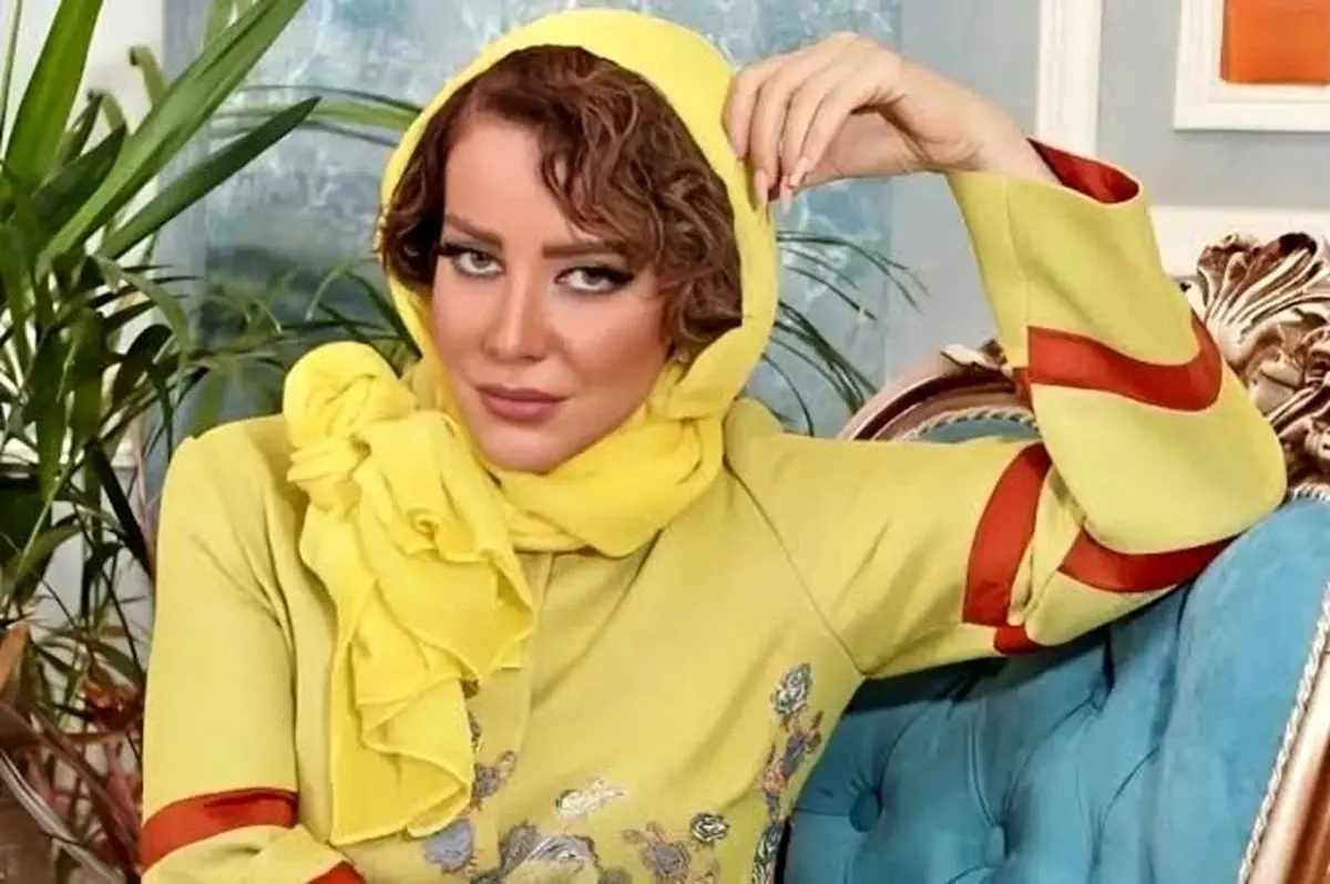 واکنش شراره رخام به اعتراض آزیتا حاجیان به سلفی گیرها/ ویدئو