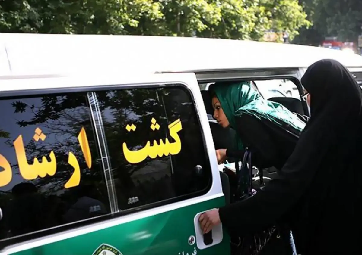 واکنش ها به تذکر دفتر رهبری در مورد گشت ارشاد جدید/ طرح نور تعطیل می شود؟